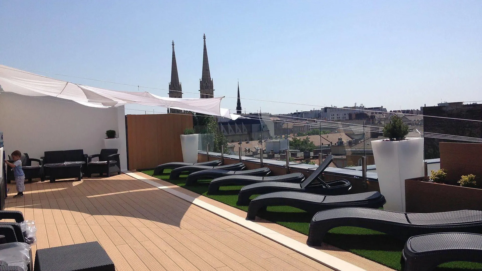 Bo33 Hotel Family & Suites Budapešť